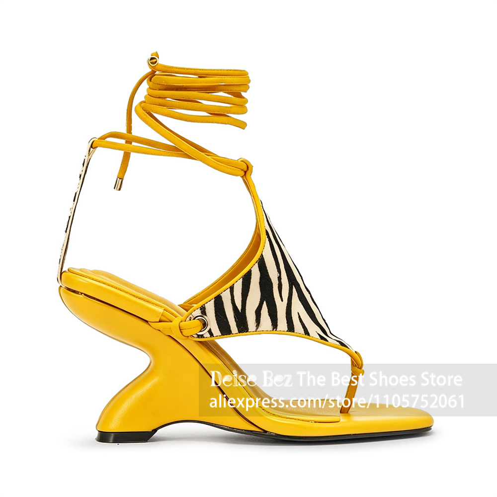 รองเท้าส้นสูงแบบผูกเชือก ลายม้ - Sandal Strappy Heeled บทวิจารณ์และราคา